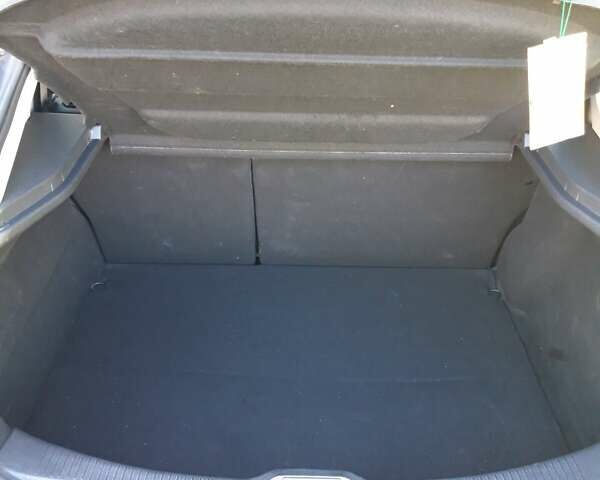 Серый Рено Меган, объемом двигателя 1.46 л и пробегом 215 тыс. км за 7555 $, фото 4 на Automoto.ua