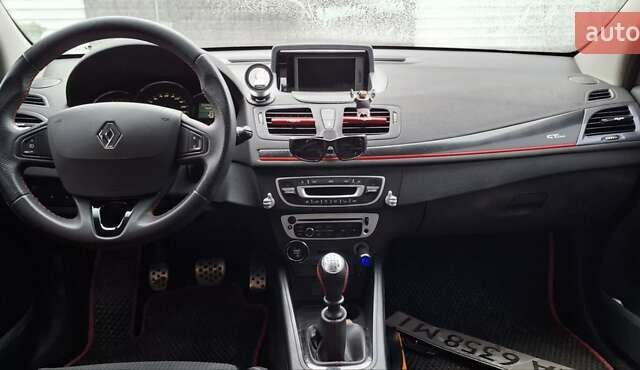 Сірий Рено Меган, об'ємом двигуна 1.5 л та пробігом 242 тис. км за 3750 $, фото 9 на Automoto.ua