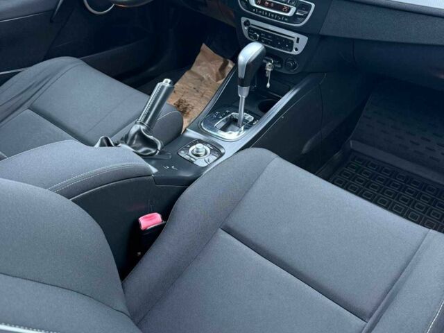 Сірий Рено Меган, об'ємом двигуна 1.5 л та пробігом 169 тис. км за 6600 $, фото 7 на Automoto.ua