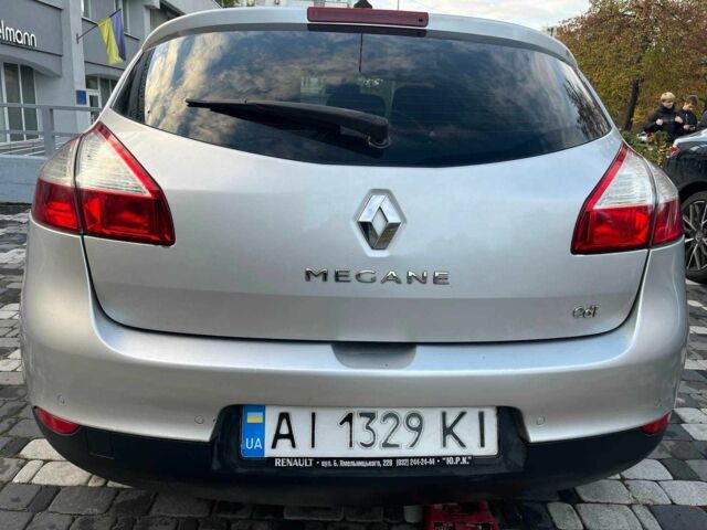 Сірий Рено Меган, об'ємом двигуна 1.5 л та пробігом 360 тис. км за 6900 $, фото 3 на Automoto.ua