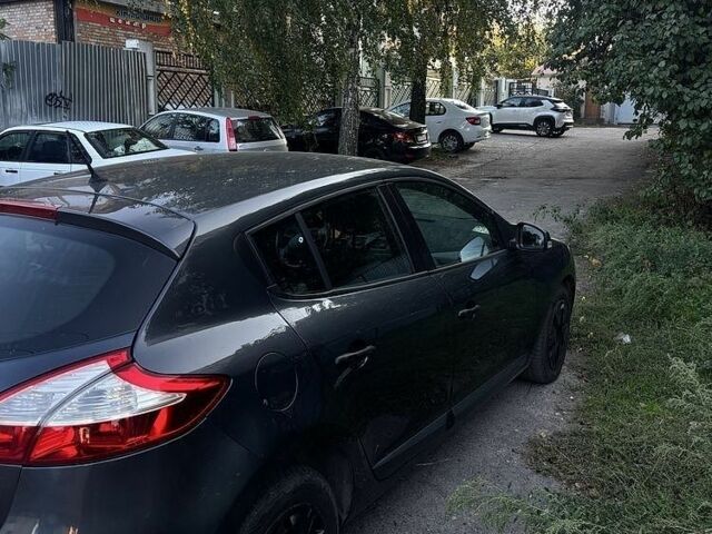 Сірий Рено Меган, об'ємом двигуна 1.5 л та пробігом 188 тис. км за 6478 $, фото 4 на Automoto.ua