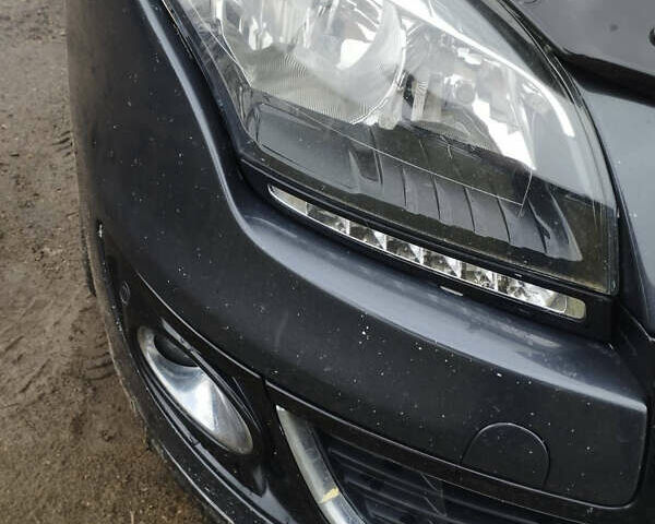 Серый Рено Меган, объемом двигателя 1.46 л и пробегом 230 тыс. км за 6999 $, фото 3 на Automoto.ua