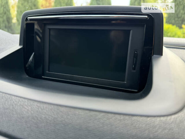 Серый Рено Меган, объемом двигателя 1.46 л и пробегом 202 тыс. км за 8999 $, фото 26 на Automoto.ua