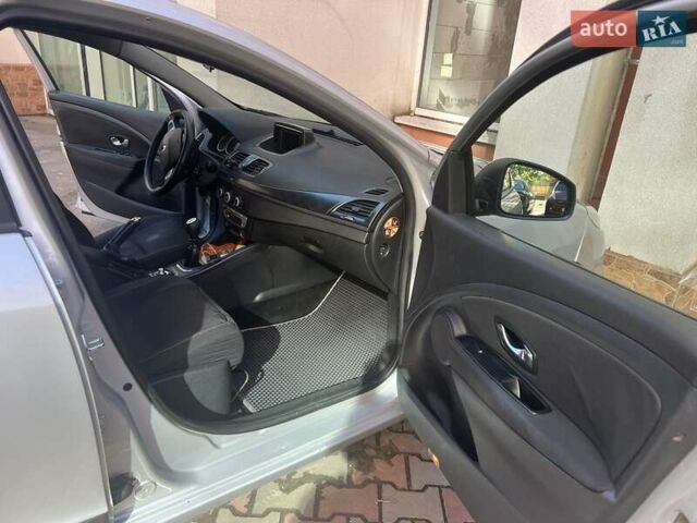 Серый Рено Меган, объемом двигателя 1.5 л и пробегом 470 тыс. км за 5900 $, фото 6 на Automoto.ua