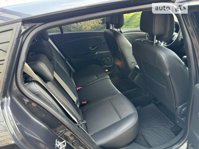 Серый Рено Меган, объемом двигателя 1.46 л и пробегом 202 тыс. км за 8999 $, фото 34 на Automoto.ua