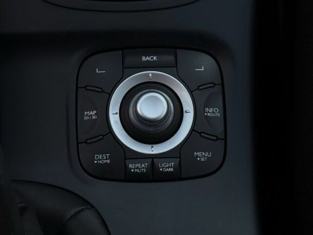 Серый Рено Меган, объемом двигателя 1.5 л и пробегом 237 тыс. км за 7300 $, фото 13 на Automoto.ua