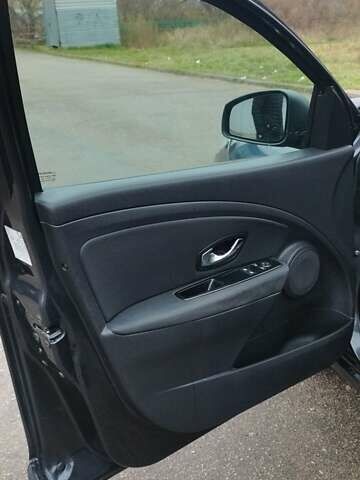 Серый Рено Меган, объемом двигателя 1.6 л и пробегом 190 тыс. км за 6999 $, фото 19 на Automoto.ua