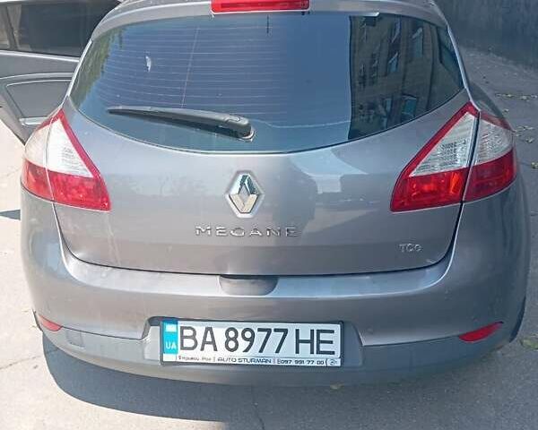 Серый Рено Меган, объемом двигателя 1.4 л и пробегом 220 тыс. км за 8200 $, фото 3 на Automoto.ua