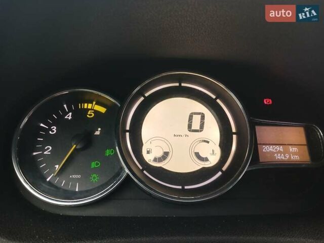 Серый Рено Меган, объемом двигателя 1.5 л и пробегом 204 тыс. км за 7150 $, фото 19 на Automoto.ua