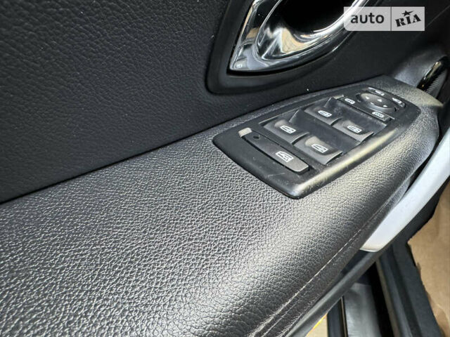 Серый Рено Меган, объемом двигателя 1.46 л и пробегом 202 тыс. км за 8999 $, фото 47 на Automoto.ua