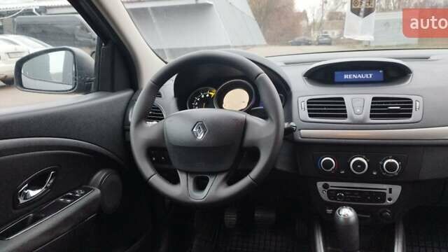 Серый Рено Меган, объемом двигателя 1.6 л и пробегом 190 тыс. км за 6999 $, фото 39 на Automoto.ua