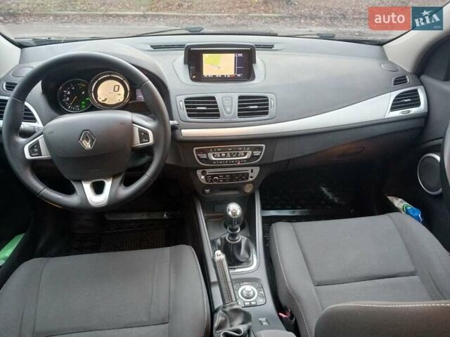 Серый Рено Меган, объемом двигателя 1.5 л и пробегом 204 тыс. км за 7150 $, фото 13 на Automoto.ua