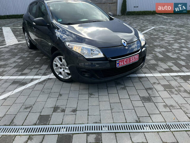 Сірий Рено Меган, об'ємом двигуна 1.6 л та пробігом 188 тис. км за 7300 $, фото 16 на Automoto.ua