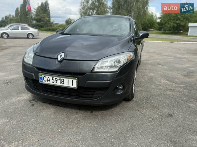 Серый Рено Меган, объемом двигателя 1.5 л и пробегом 173 тыс. км за 6700 $, фото 2 на Automoto.ua