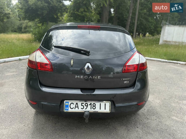 Серый Рено Меган, объемом двигателя 1.5 л и пробегом 173 тыс. км за 6700 $, фото 14 на Automoto.ua
