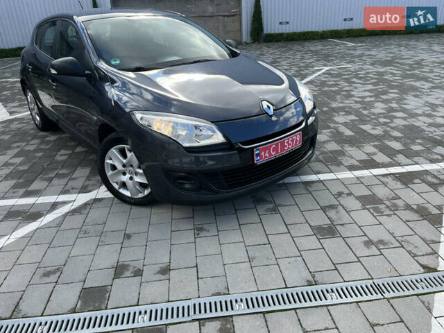 Сірий Рено Меган, об'ємом двигуна 1.6 л та пробігом 188 тис. км за 7300 $, фото 15 на Automoto.ua