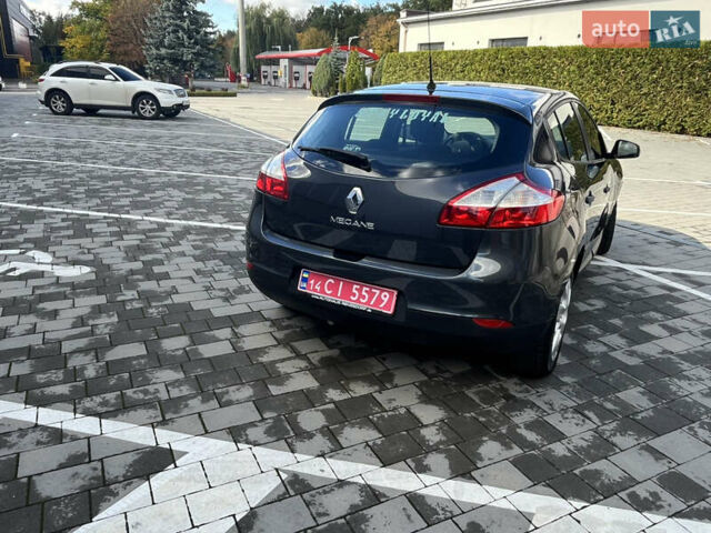 Сірий Рено Меган, об'ємом двигуна 1.6 л та пробігом 188 тис. км за 7300 $, фото 19 на Automoto.ua