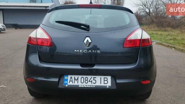 Серый Рено Меган, объемом двигателя 1.6 л и пробегом 190 тыс. км за 6999 $, фото 9 на Automoto.ua