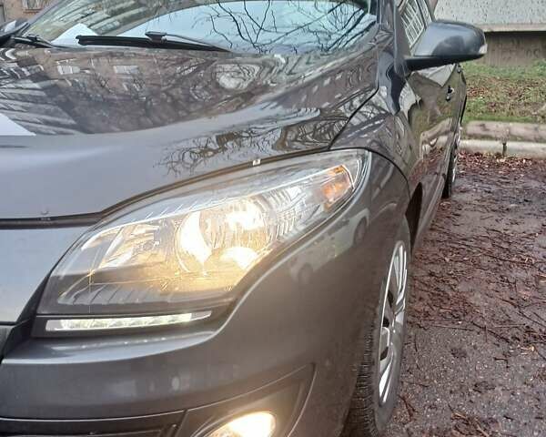 Серый Рено Меган, объемом двигателя 1.5 л и пробегом 204 тыс. км за 7150 $, фото 10 на Automoto.ua