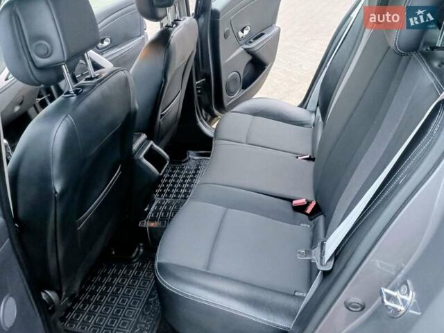Сірий Рено Меган, об'ємом двигуна 1.5 л та пробігом 165 тис. км за 9700 $, фото 25 на Automoto.ua