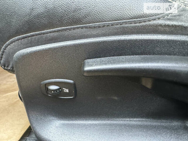 Серый Рено Меган, объемом двигателя 1.46 л и пробегом 202 тыс. км за 8700 $, фото 48 на Automoto.ua