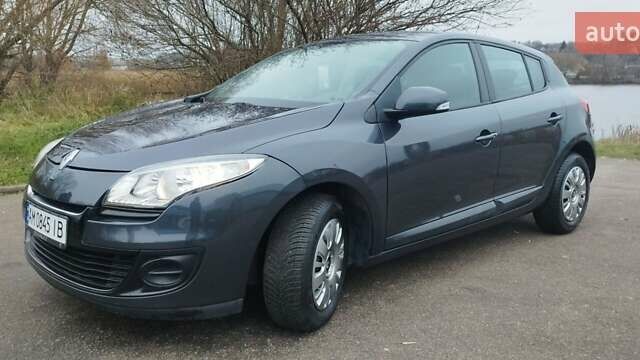 Серый Рено Меган, объемом двигателя 1.6 л и пробегом 190 тыс. км за 6999 $, фото 3 на Automoto.ua