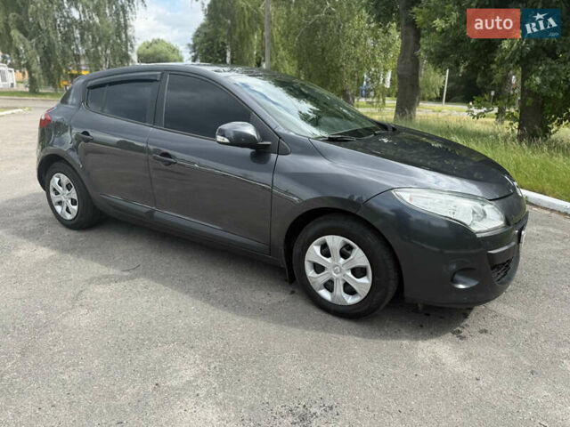 Серый Рено Меган, объемом двигателя 1.5 л и пробегом 173 тыс. км за 6700 $, фото 7 на Automoto.ua