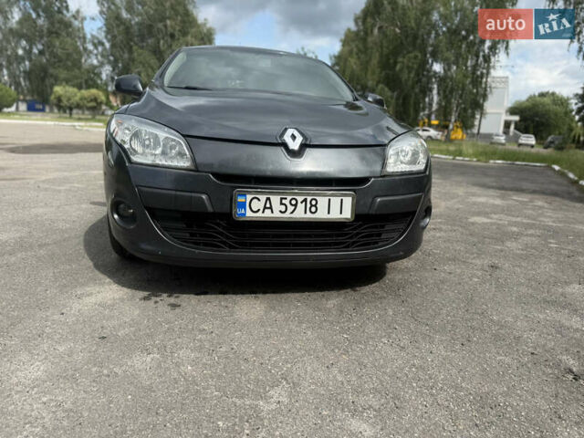 Серый Рено Меган, объемом двигателя 1.5 л и пробегом 173 тыс. км за 6700 $, фото 4 на Automoto.ua