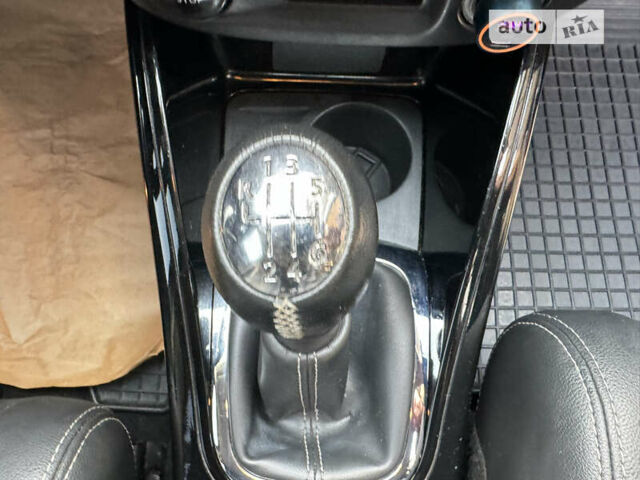 Серый Рено Меган, объемом двигателя 1.46 л и пробегом 202 тыс. км за 8999 $, фото 23 на Automoto.ua