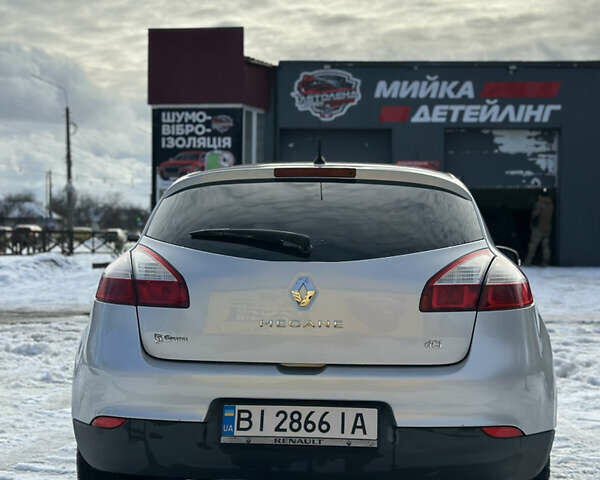 Серый Рено Меган, объемом двигателя 1.5 л и пробегом 310 тыс. км за 6600 $, фото 8 на Automoto.ua