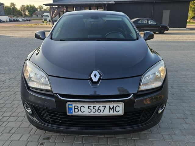 Сірий Рено Меган, об'ємом двигуна 0 л та пробігом 300 тис. км за 5722 $, фото 1 на Automoto.ua