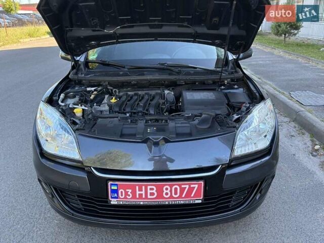 Серый Рено Меган, объемом двигателя 1.6 л и пробегом 214 тыс. км за 7450 $, фото 31 на Automoto.ua