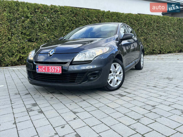 Сірий Рено Меган, об'ємом двигуна 1.6 л та пробігом 188 тис. км за 7300 $, фото 6 на Automoto.ua