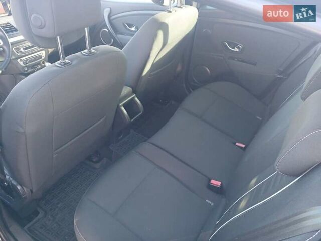 Сірий Рено Меган, об'ємом двигуна 1.5 л та пробігом 205 тис. км за 6950 $, фото 11 на Automoto.ua