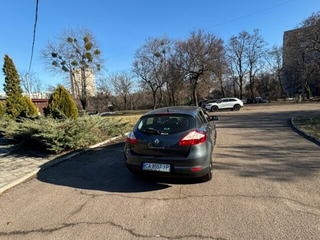 Серый Рено Меган, объемом двигателя 1.5 л и пробегом 176 тыс. км за 6700 $, фото 14 на Automoto.ua