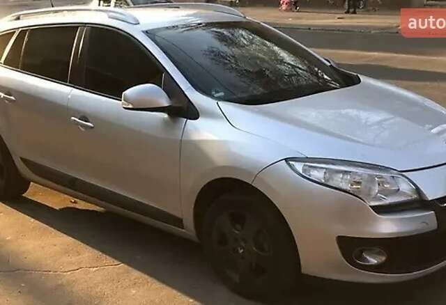 Серый Рено Меган, объемом двигателя 1.5 л и пробегом 470 тыс. км за 5900 $, фото 1 на Automoto.ua