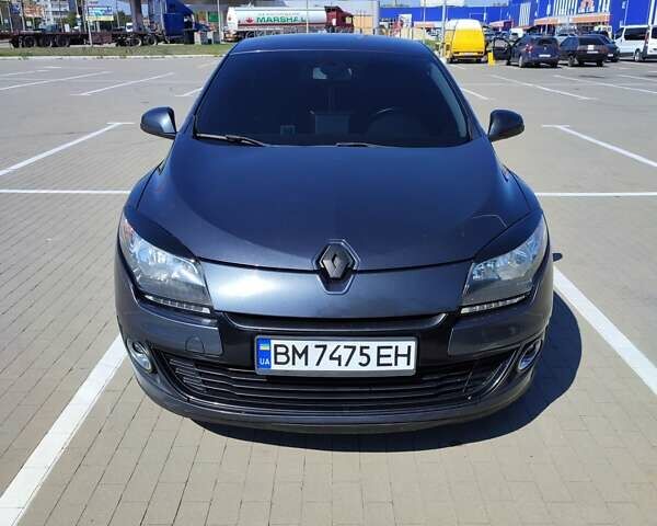 Серый Рено Меган, объемом двигателя 1.46 л и пробегом 290 тыс. км за 7900 $, фото 1 на Automoto.ua