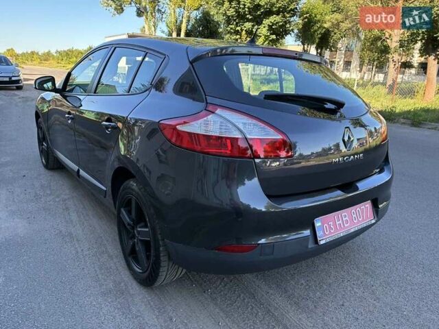 Серый Рено Меган, объемом двигателя 1.6 л и пробегом 214 тыс. км за 7450 $, фото 27 на Automoto.ua