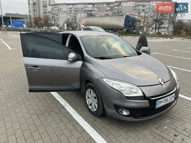 Сірий Рено Меган, об'ємом двигуна 1.6 л та пробігом 138 тис. км за 8300 $, фото 16 на Automoto.ua