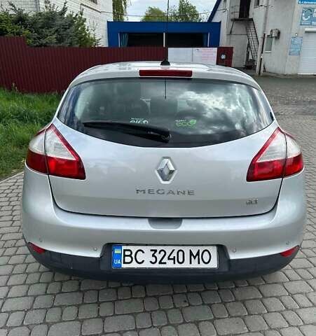 Сірий Рено Меган, об'ємом двигуна 1.46 л та пробігом 227 тис. км за 7200 $, фото 6 на Automoto.ua