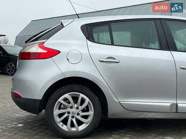 Серый Рено Меган, объемом двигателя 1.5 л и пробегом 228 тыс. км за 7690 $, фото 8 на Automoto.ua