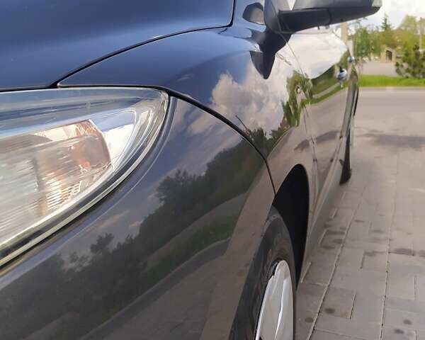 Серый Рено Меган, объемом двигателя 1.5 л и пробегом 226 тыс. км за 8300 $, фото 35 на Automoto.ua