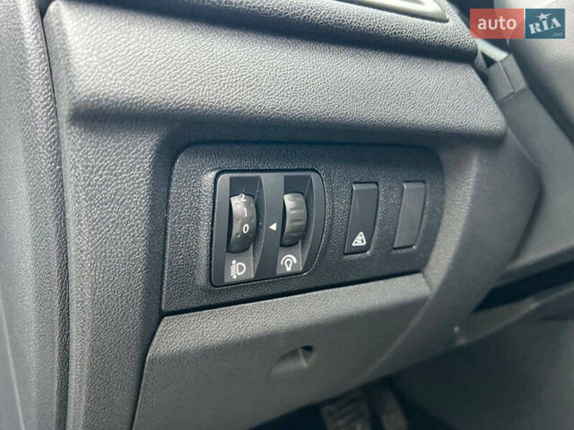 Серый Рено Меган, объемом двигателя 1.5 л и пробегом 228 тыс. км за 7690 $, фото 19 на Automoto.ua