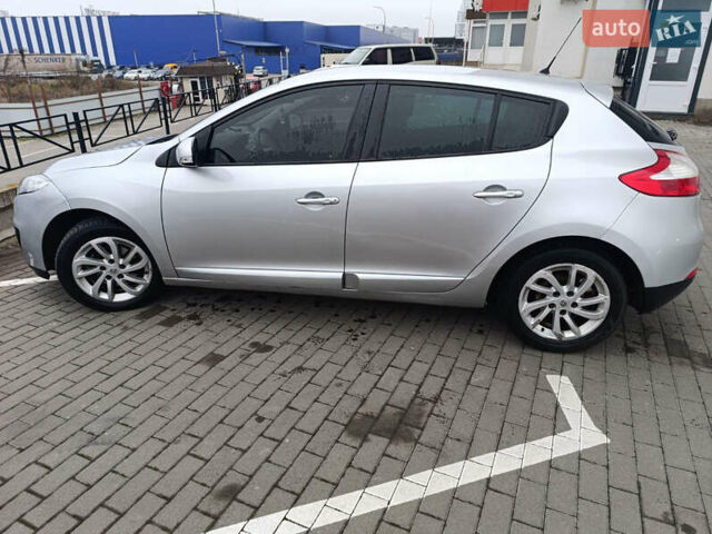 Сірий Рено Меган, об'ємом двигуна 1.2 л та пробігом 224 тис. км за 6900 $, фото 3 на Automoto.ua