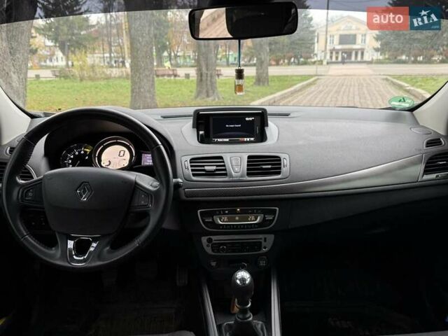 Серый Рено Меган, объемом двигателя 1.2 л и пробегом 92 тыс. км за 6990 $, фото 10 на Automoto.ua