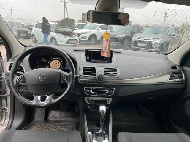 Серый Рено Меган, объемом двигателя 1.5 л и пробегом 228 тыс. км за 7690 $, фото 36 на Automoto.ua