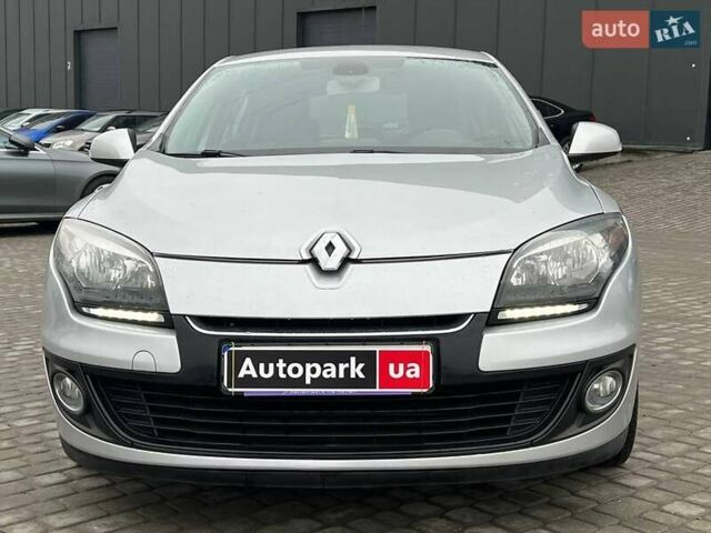 Серый Рено Меган, объемом двигателя 1.5 л и пробегом 228 тыс. км за 7690 $, фото 1 на Automoto.ua