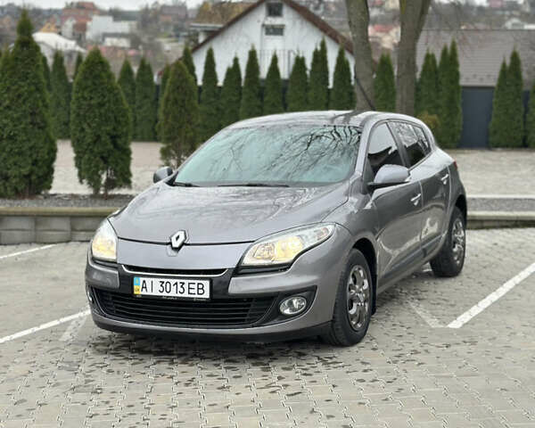 Серый Рено Меган, объемом двигателя 1.5 л и пробегом 276 тыс. км за 6700 $, фото 1 на Automoto.ua