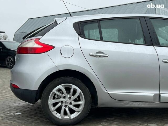 Серый Рено Меган, объемом двигателя 1.5 л и пробегом 228 тыс. км за 7690 $, фото 8 на Automoto.ua