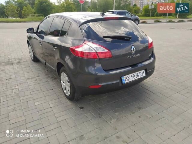 Серый Рено Меган, объемом двигателя 1.5 л и пробегом 226 тыс. км за 8300 $, фото 22 на Automoto.ua